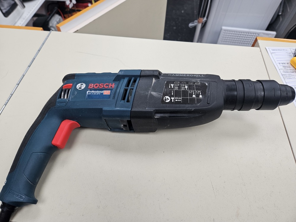 Перфоратор Bosch GBH 2-28