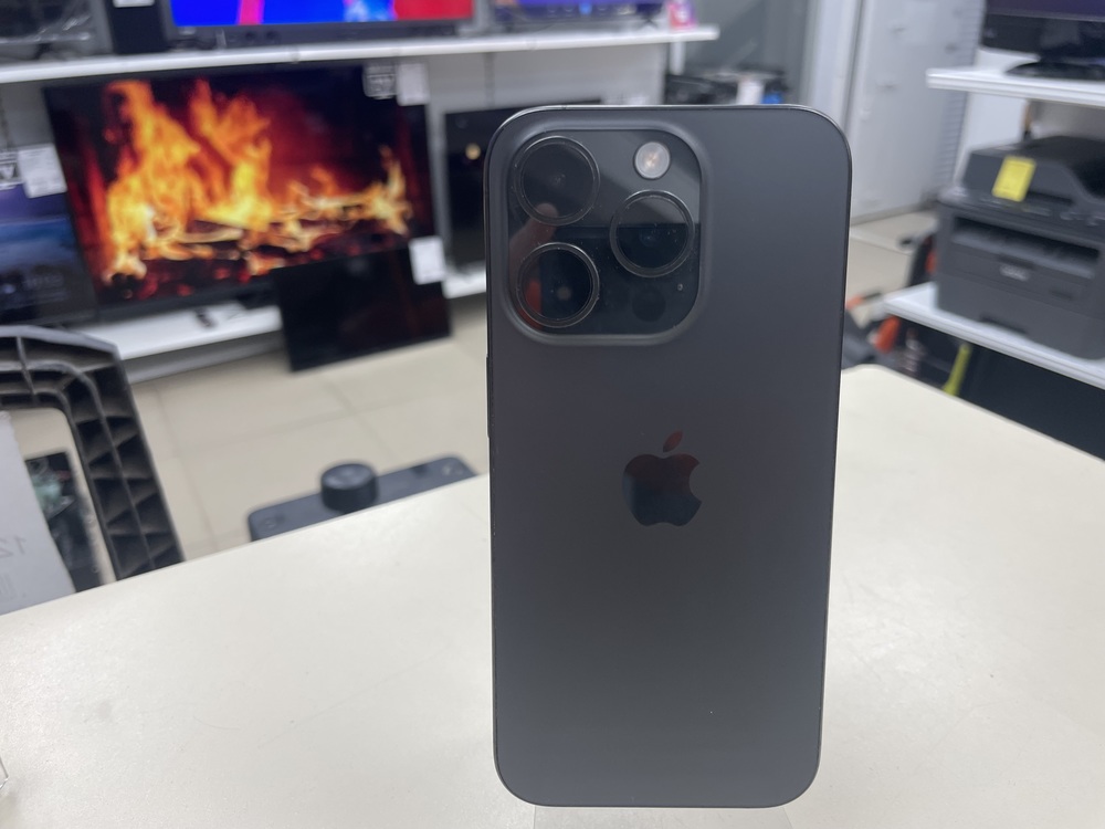 Смартфон Apple Iphone 15 Pro 128Gb