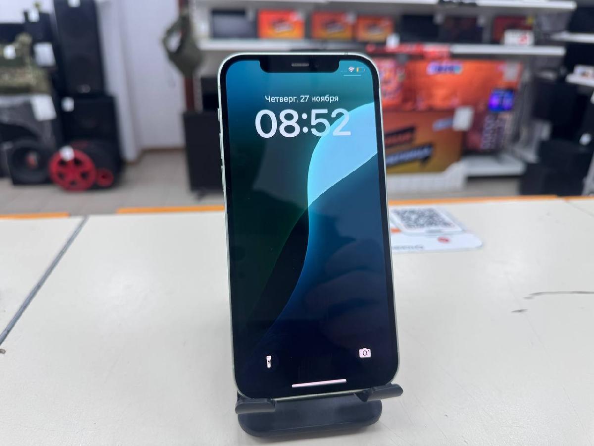 Смартфон Apple iPhone 12 64Gb