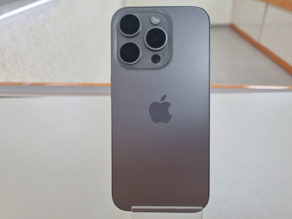 Смартфон Apple Iphone 15 Pro 128Gb