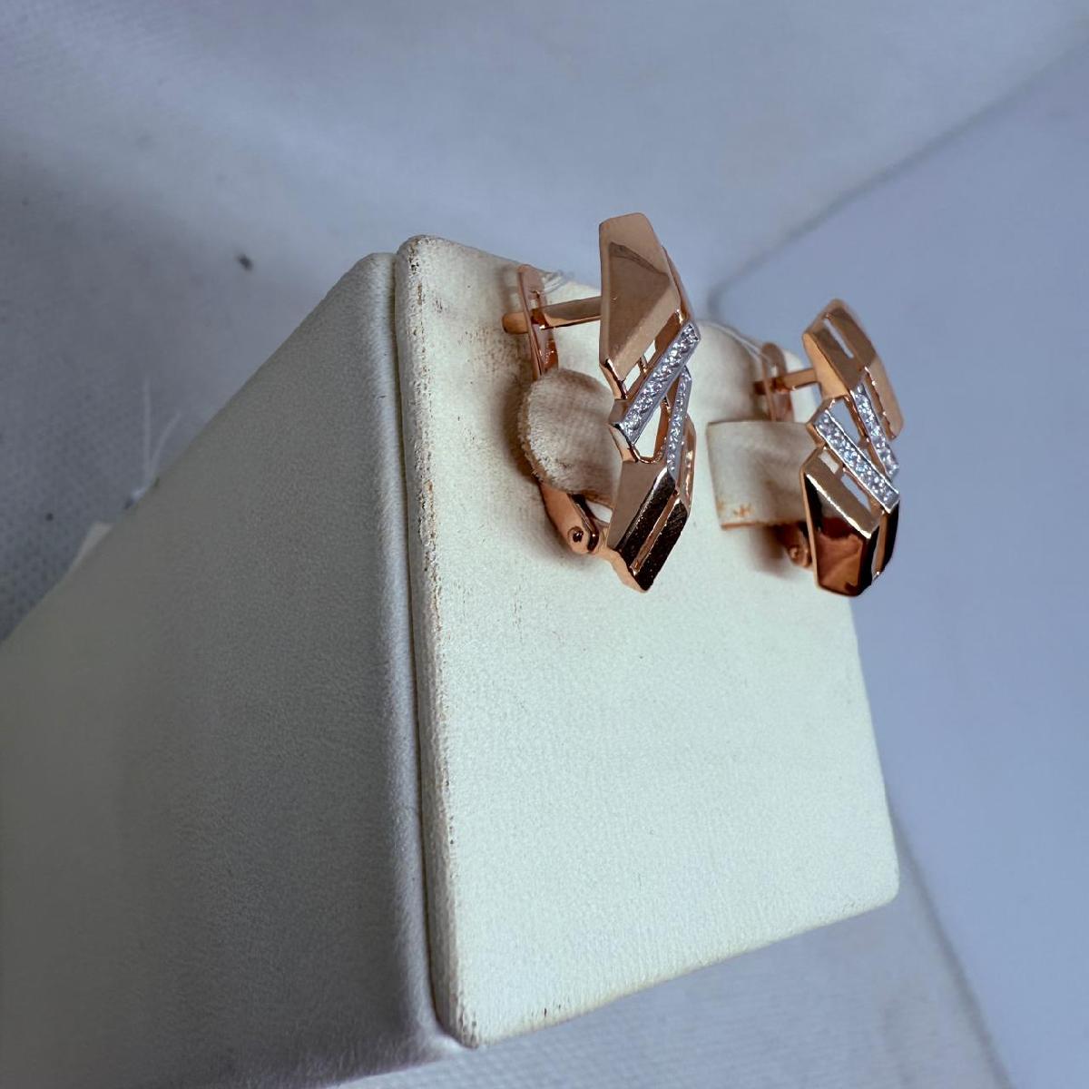 СЕРЬГИ С КАМНЯМИ (Au 585)