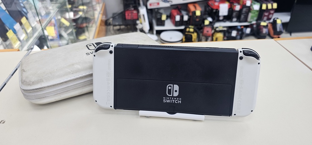 Игровая приставка Nintendo Switch Oled