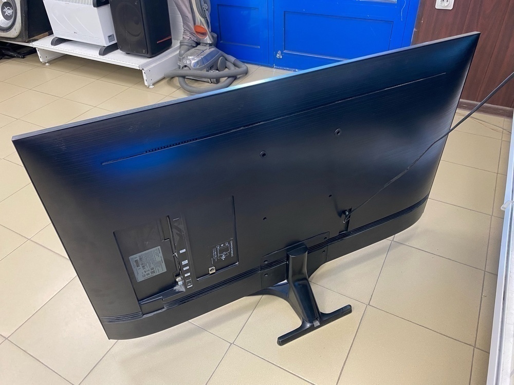 LED Телевизор Samsung UE50TU7570U
