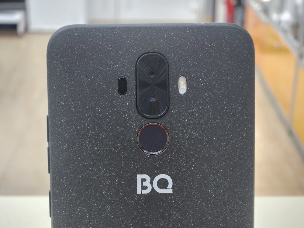 Смартфон BQ 6042L