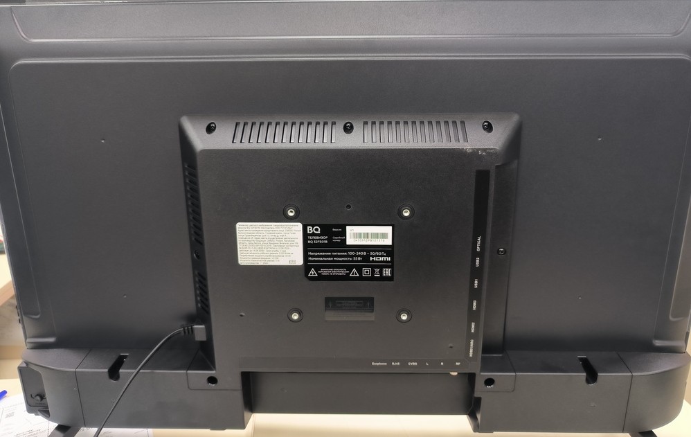 LED Телевизор BQ 50FSU42B