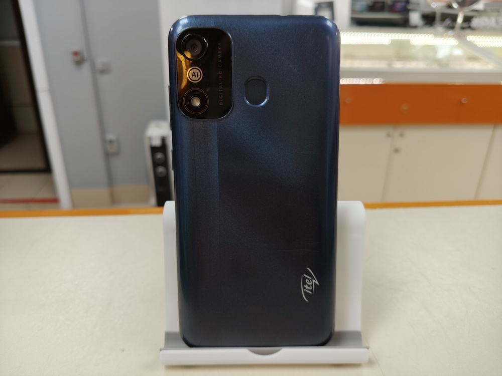 Смартфон Itel A551L 2/32