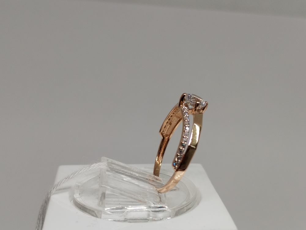 КОЛКМИ585 КОЛЬЦО С КАМНЯМИ (Au 585)