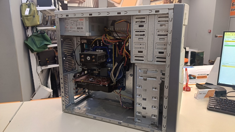 Системный блок Noname; FX-4330, Radeon HD 6700, 16 Гб, Нет, 240 Гб
