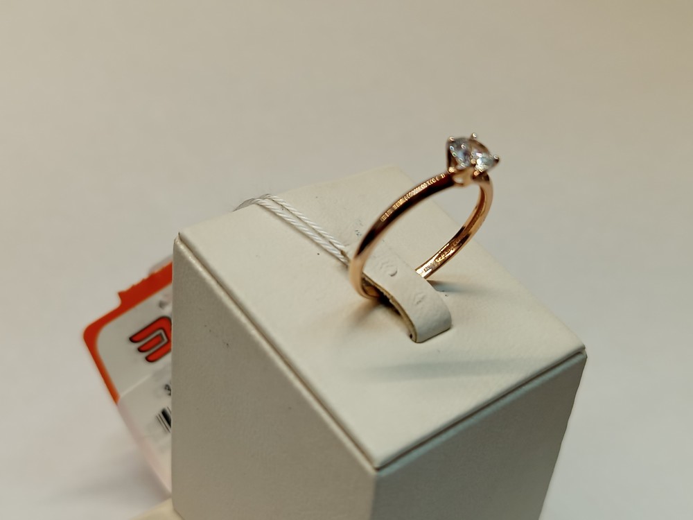 КОЛКМ585 КОЛЬЦО С КАМНЕМ (Au 585)