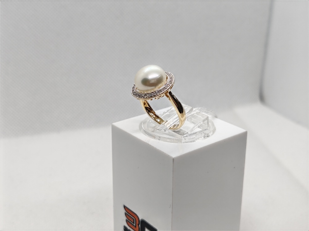 КОЛЬЦО С КАМНЯМИ (Au 585)