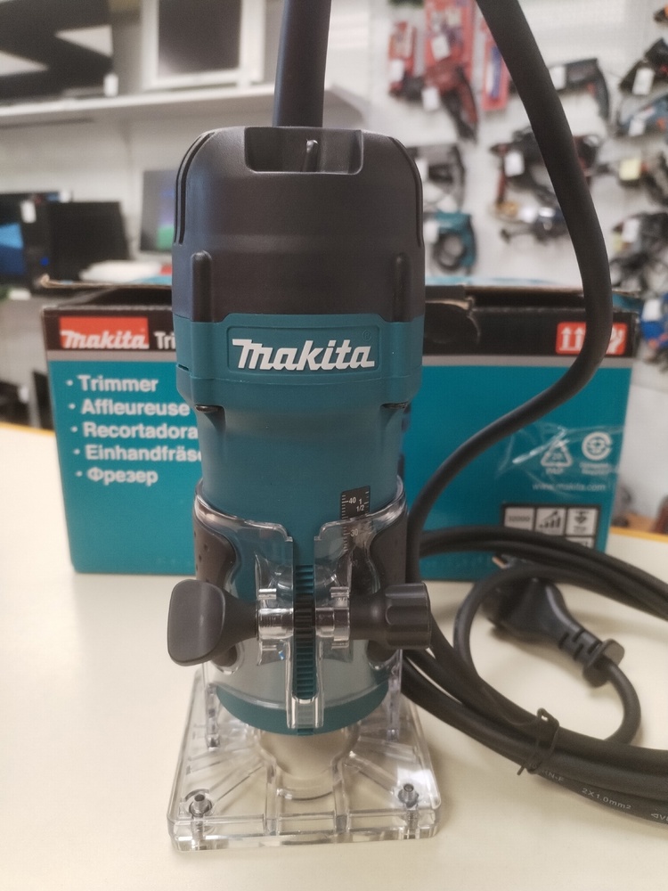 Фрезер Makita 3711