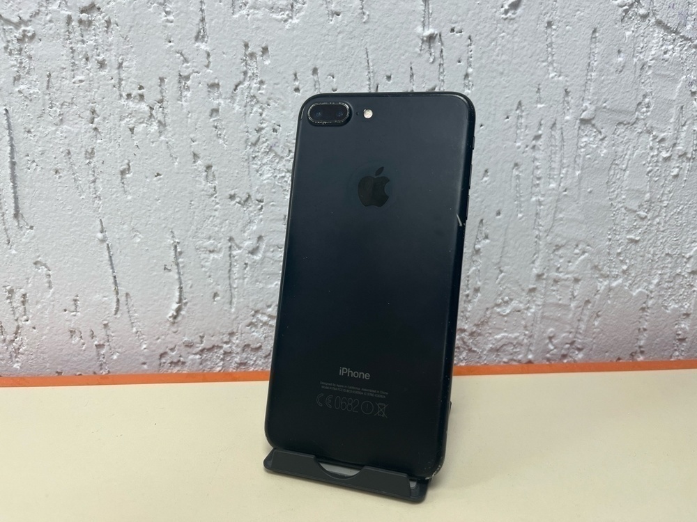Смартфон Apple iPhone 7 Plus 32Gb