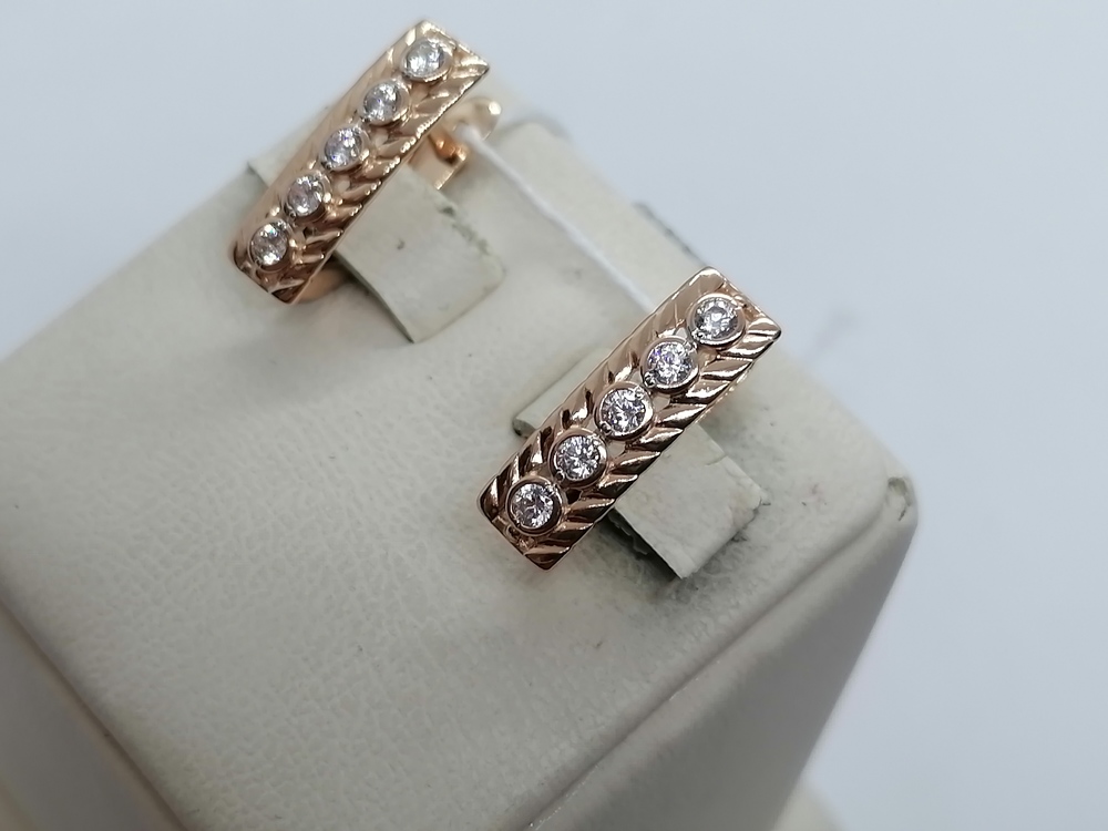 СКМИ585 СЕРЬГИ С КАМНЯМИ (Au 585)