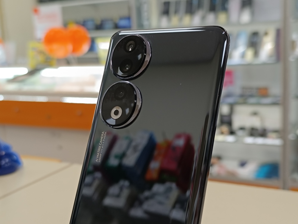 Смартфон Honor 90 12/512