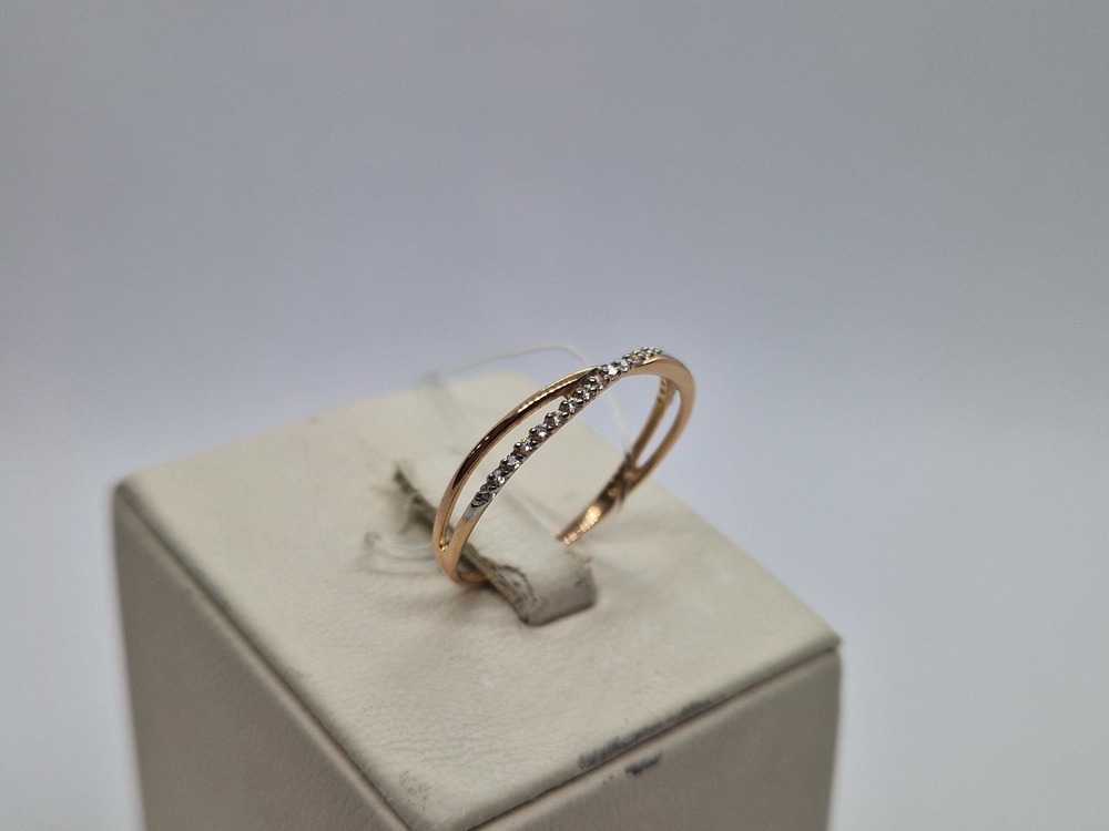 КОЛЬЦО С КАМНЯМИ (Au 585)