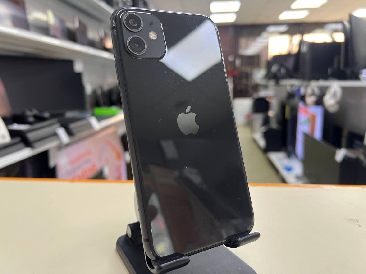 Смартфон Apple iPhone 11 64Gb