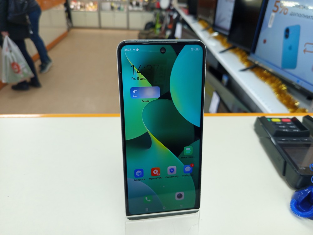 Смартфон Tecno Spark 10 Pro 4/128