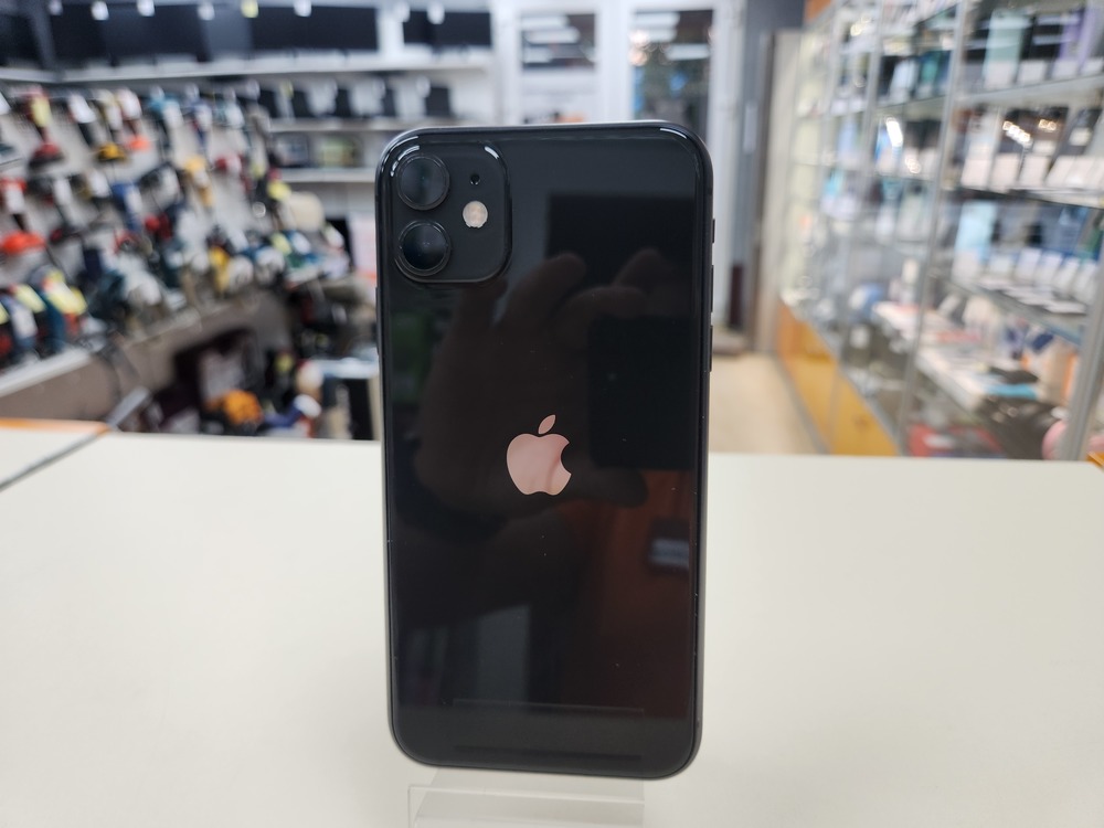 Смартфон Apple iPhone 11 128Gb