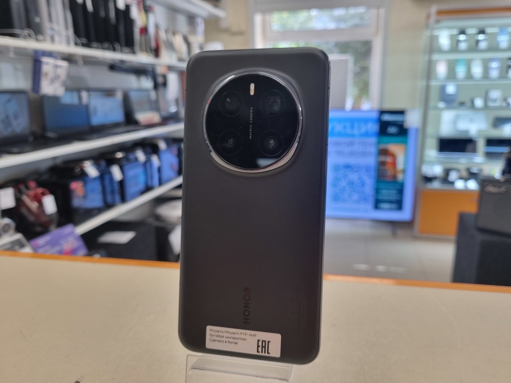Смартфон Honor Magic 7 Pro 16/512