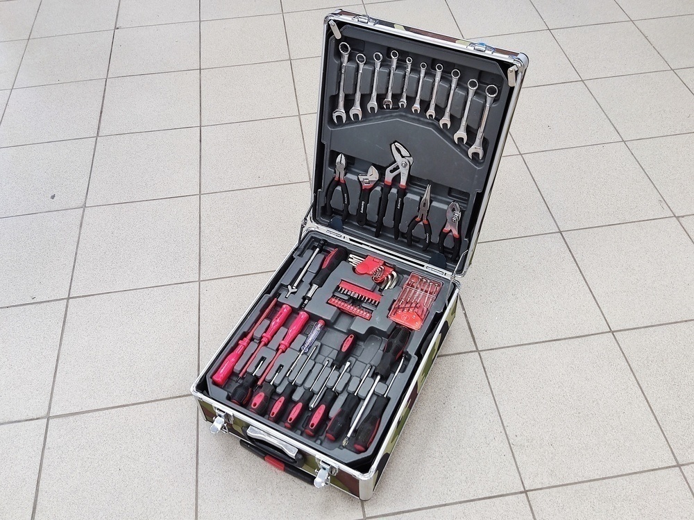 Набор инструментов No Name