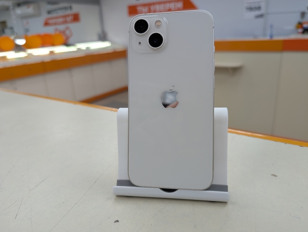 Смартфон Apple iPhone 13 128Gb