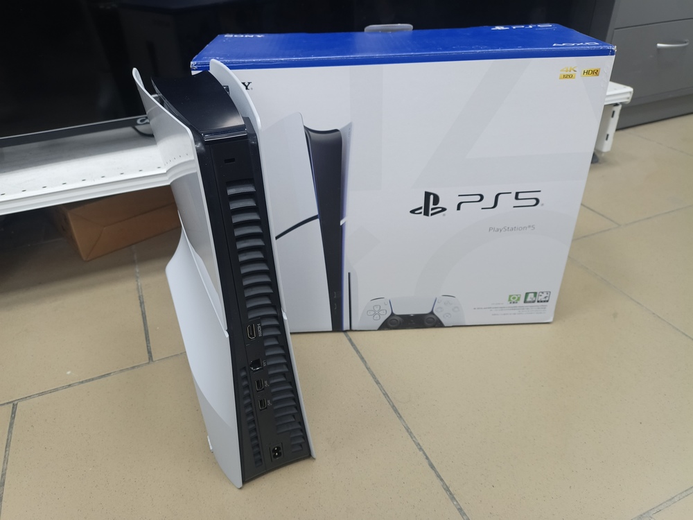 Игровая приставка PlayStation 5 Slim 1TB (С дисководом)