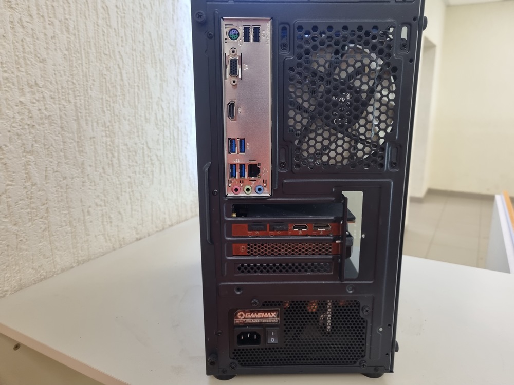 Системный блок Aero Cool; Ryzen 5-5500U, Radeon RX6600 8Gb, 16 Гб, 240 Гб, Нет