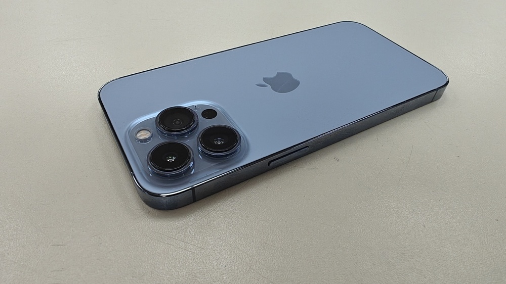 Смартфон Apple iPhone 13 Pro 256Gb
