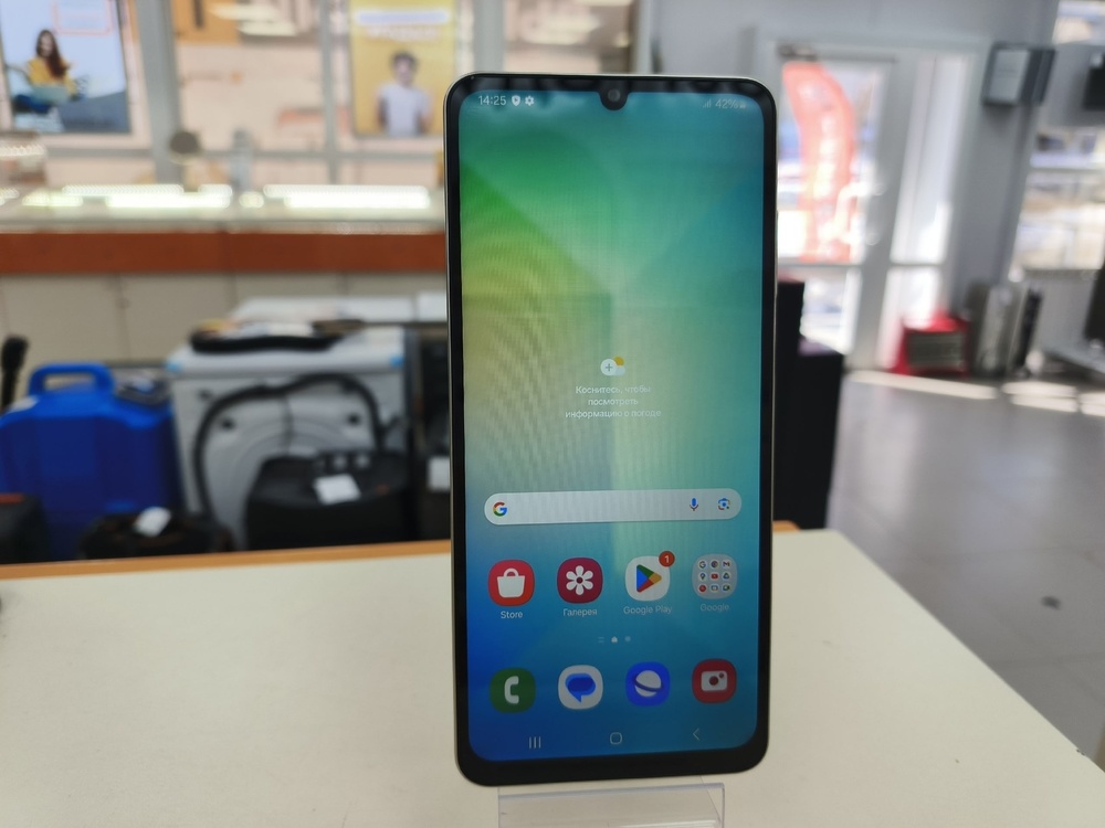 Смартфон Samsung Galaxy A06 4/64