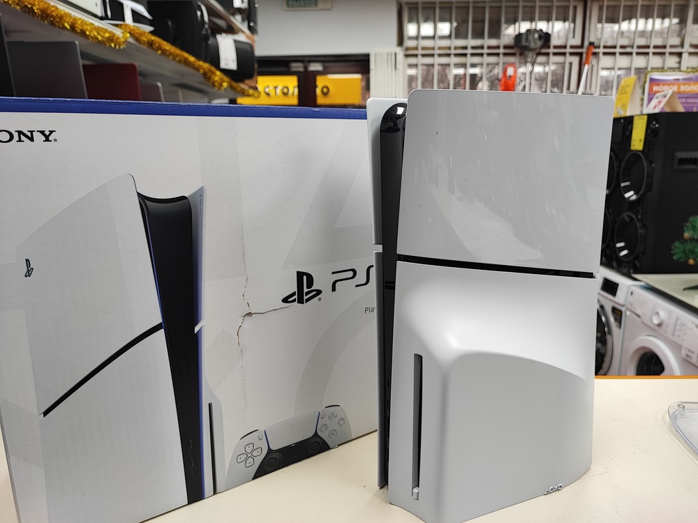 Игровая приставка PlayStation 5 Slim 1TB (С дисководом)