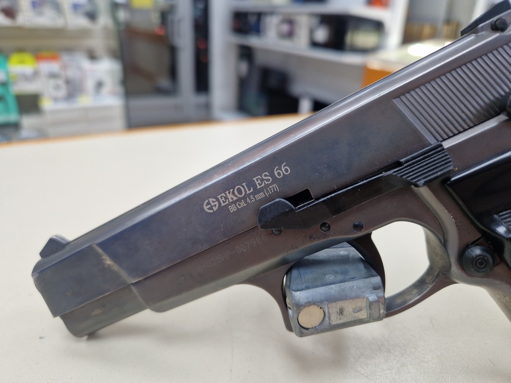 Пистолет пневматический EKOL ES 66