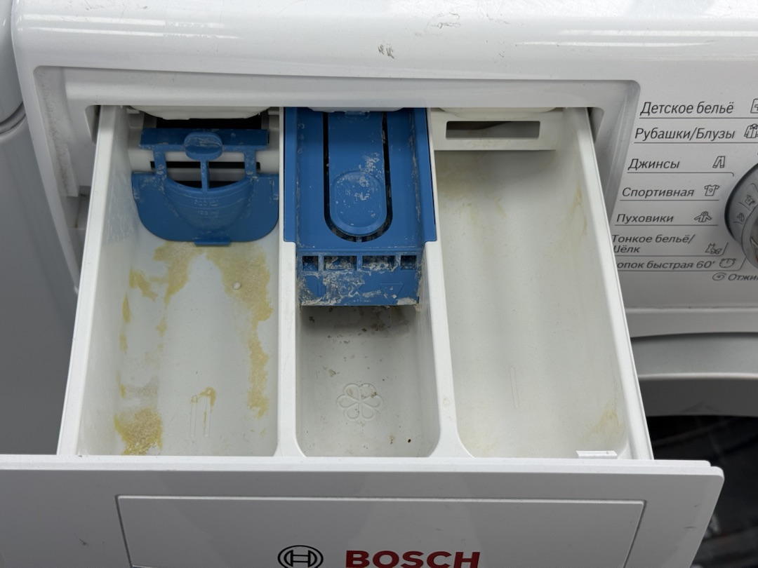 Стиральная машина Bosch WAT244420E