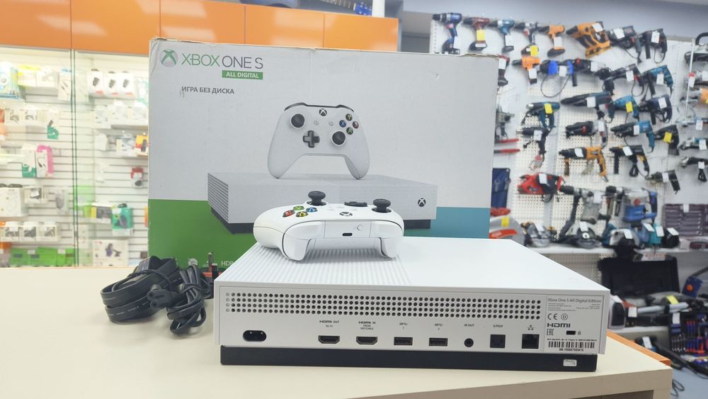 Игровая приставка Xbox One S 1TB