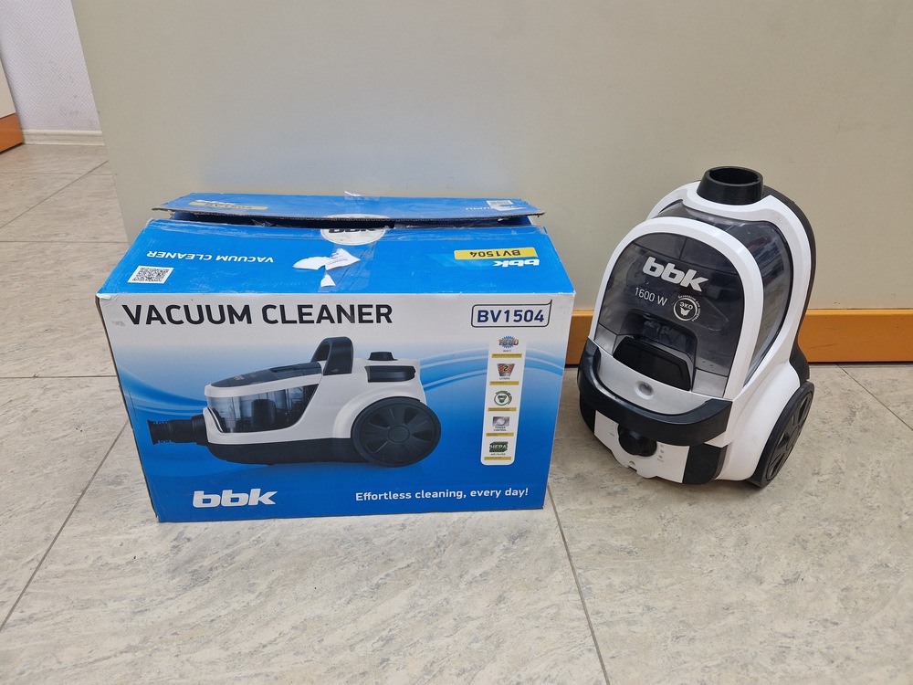 Пылесос BBK BV-1504