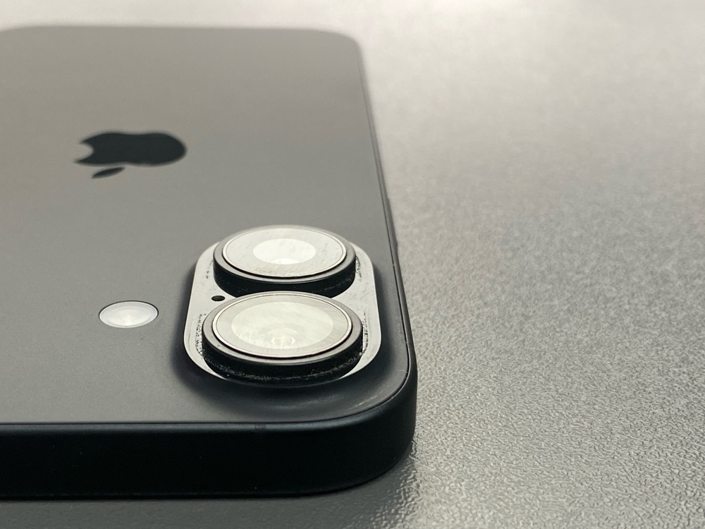 Смартфон Apple Iphone 16 128Gb