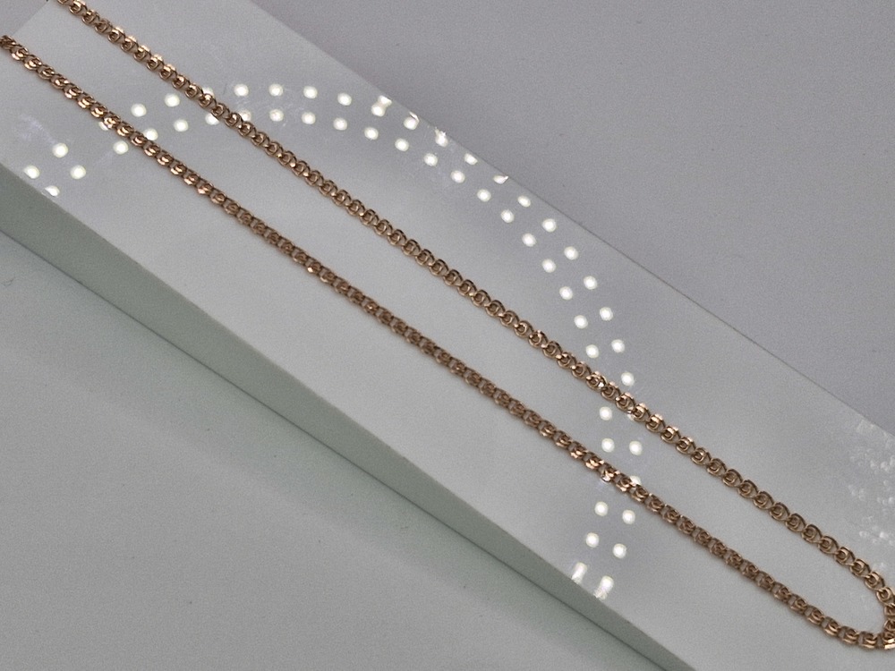 ЦЕПЬ ПУСТОТЕЛАЯ Лав (Au 585)