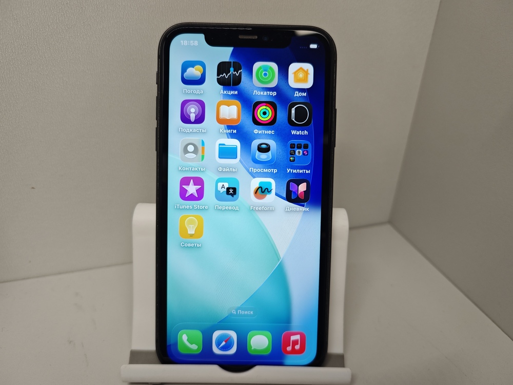 Смартфон Apple iPhone 11 64Gb