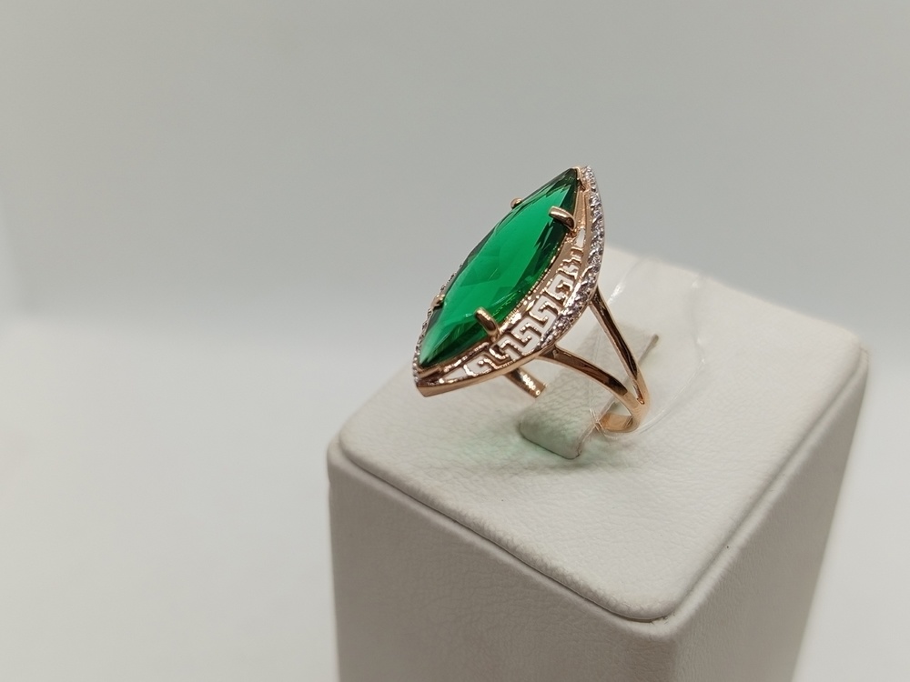 КОЛЬЦО С КАМНЯМИ (Au 585)