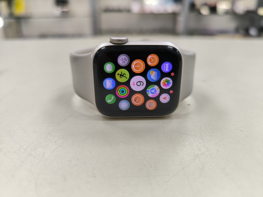 Смарт-часы Apple Watch SE 2022 40mm