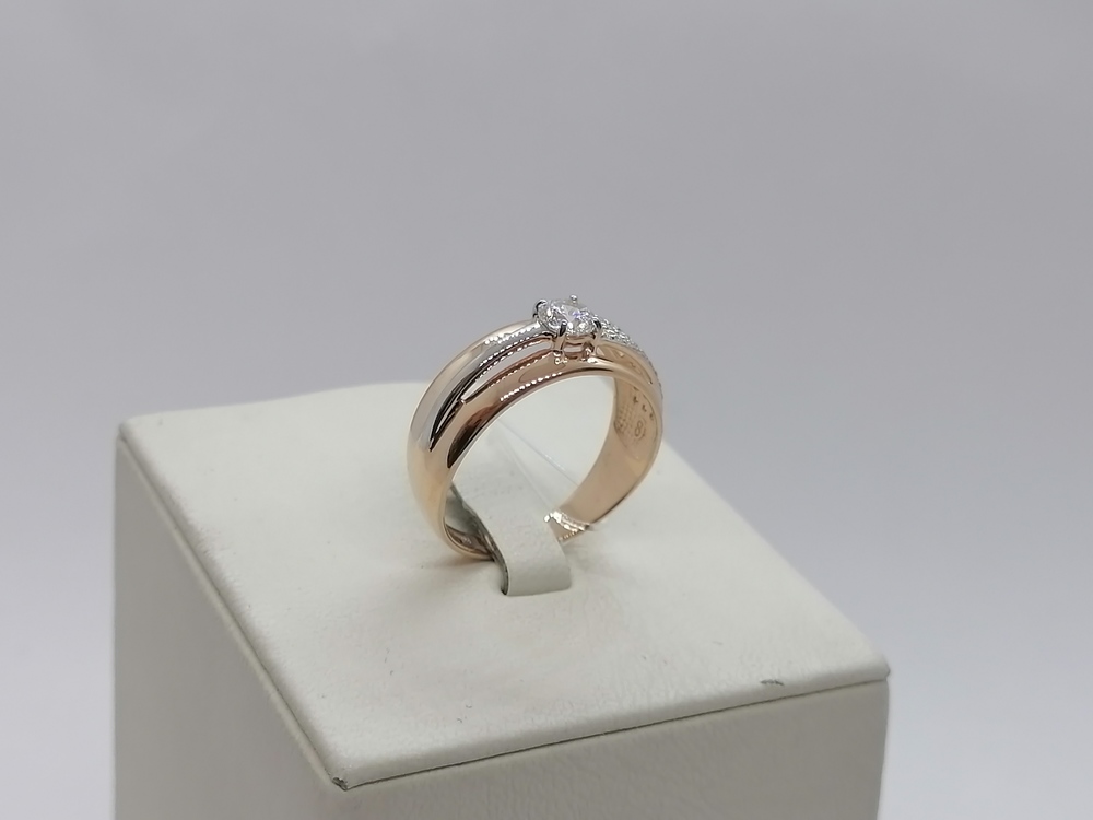 КОЛЬЦО С КАМНЯМИ (Au 585)