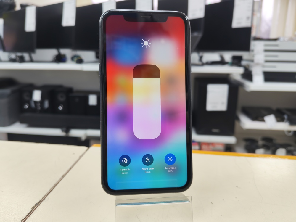 Смартфон Apple iPhone 11 128Gb