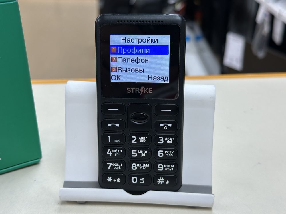 Мобильный телефон Strike S10