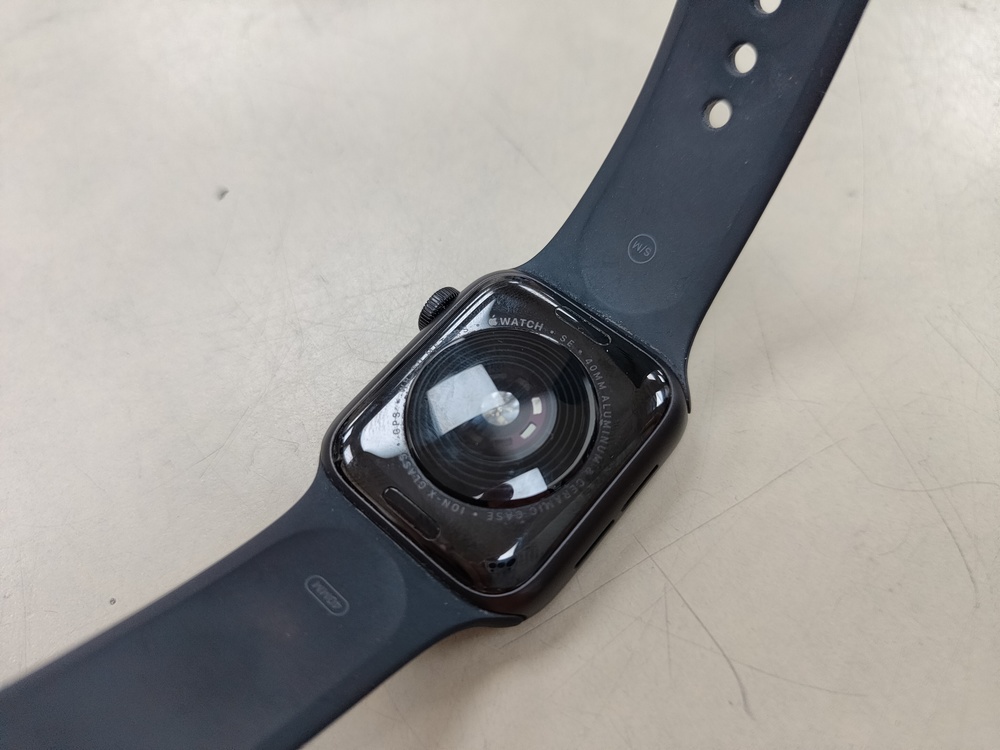 Смарт-часы Apple Watch SE 2020 40mm
