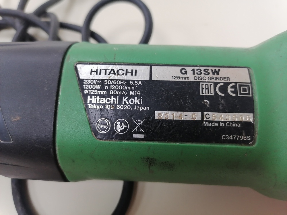 Угловая шлифмашина Hitachi G13SW