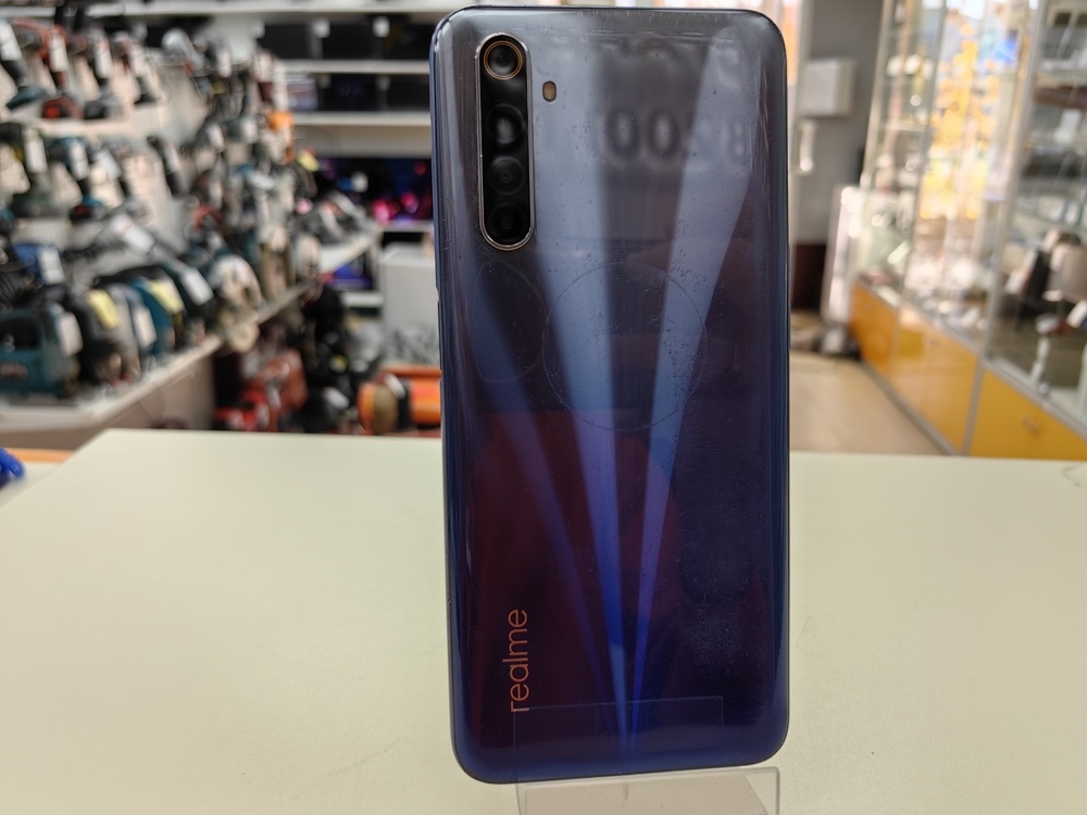 Смартфон Realme 6 4/128