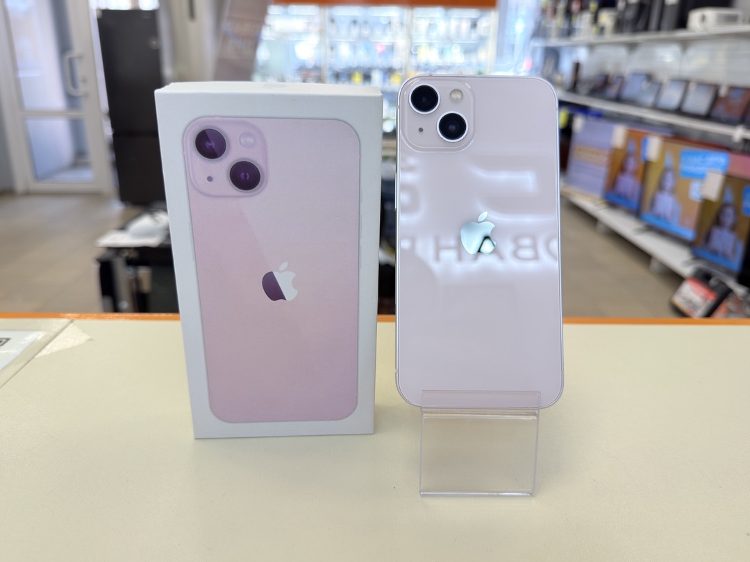 Смартфон Apple iPhone 13 128Gb