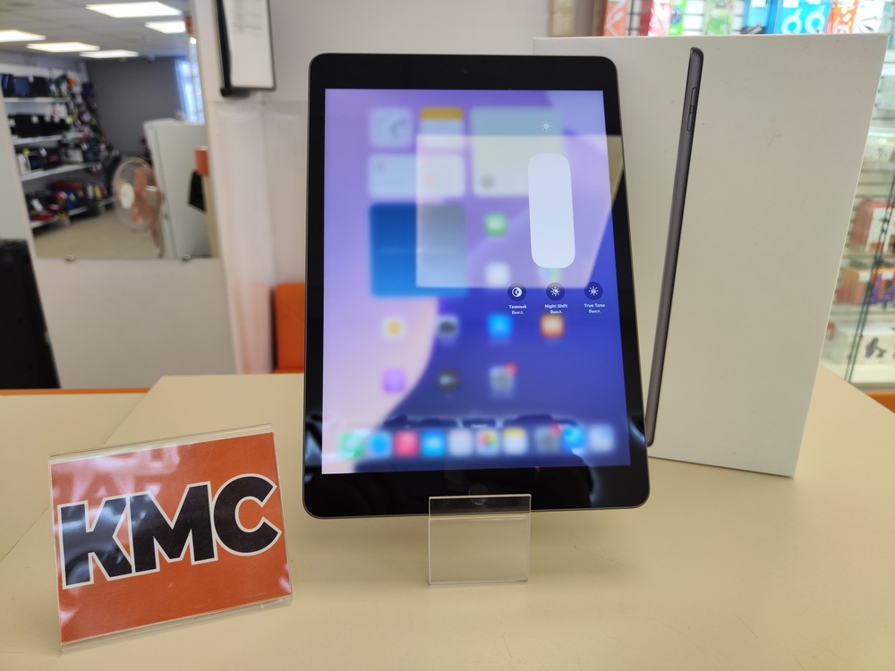 Планшет Apple iPad 9 256 ГБ (2021 A2602 (Wi-Fi)