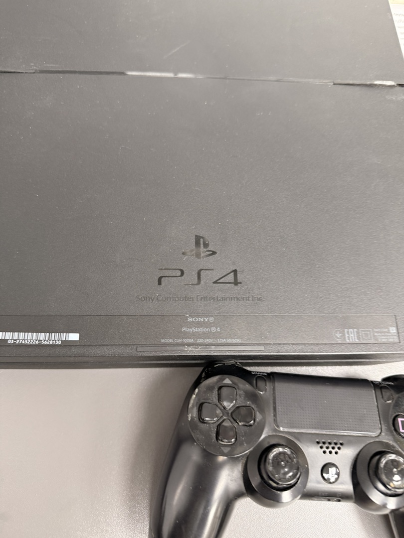 Игровая приставка PlayStation 4 FAT 500GB