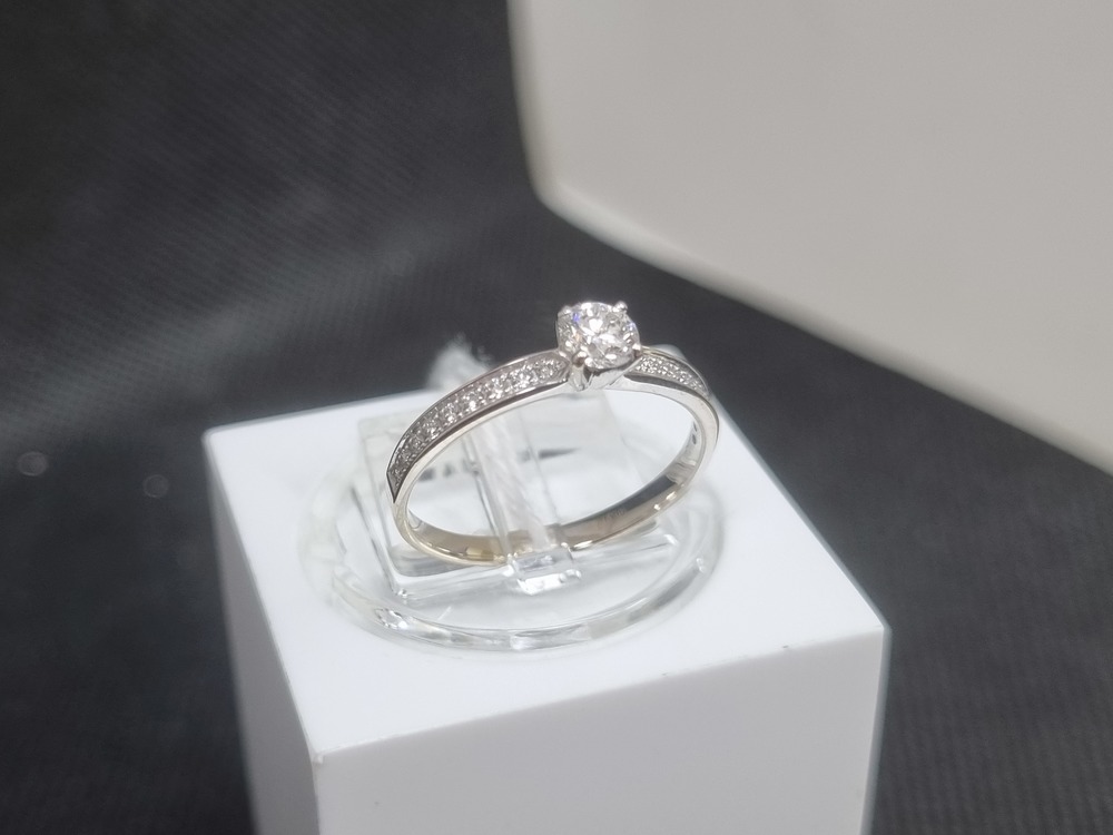 КОЛЬЦО БРИЛЛИАНТ Au 585