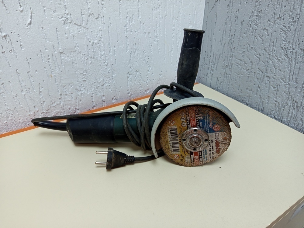 Угловая шлифмашина Metabo W850-125